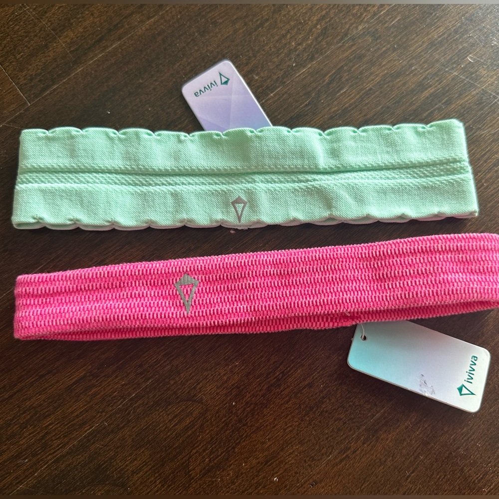 Bundle 2 NEW Ivviva Lululemon Headbands Pink Green Fly Tech Stick It